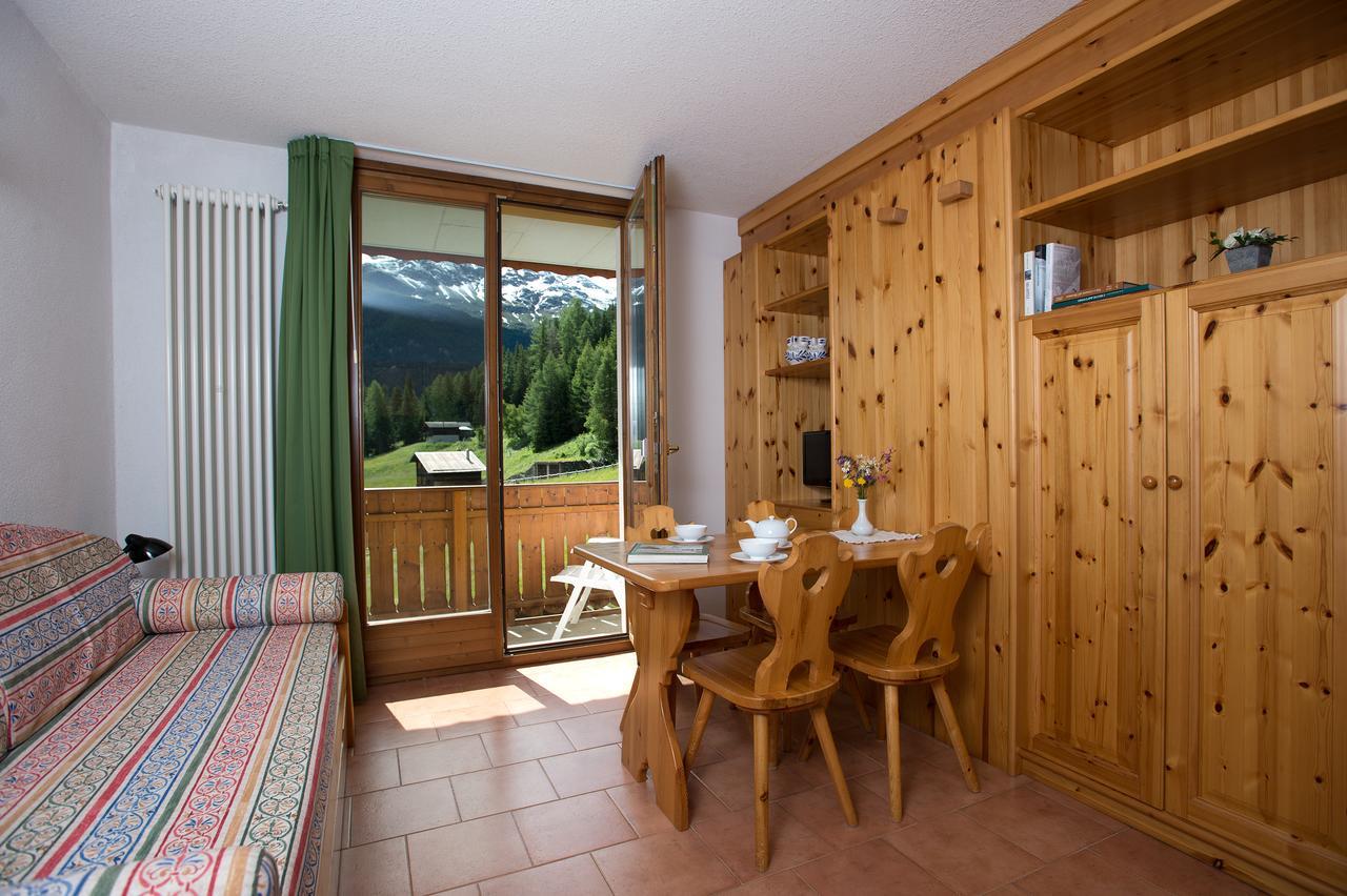 Residence Ortles Santa Caterina dello Ionio Habitación foto