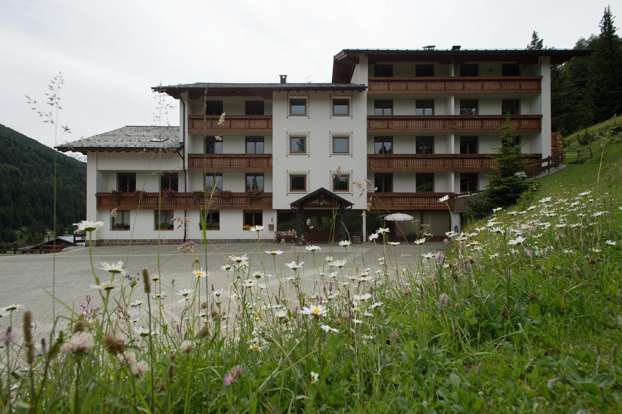 Residence Ortles Santa Caterina dello Ionio Exterior foto