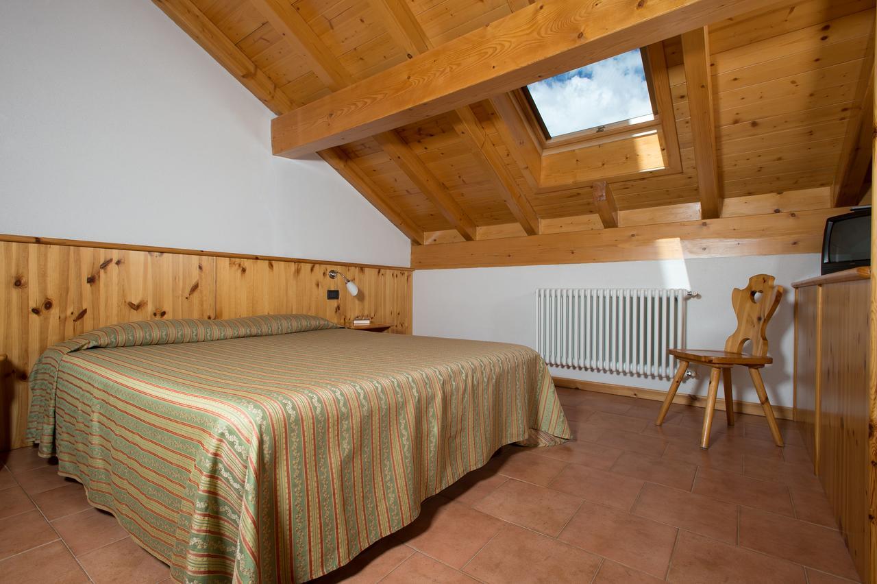 Residence Ortles Santa Caterina dello Ionio Exterior foto